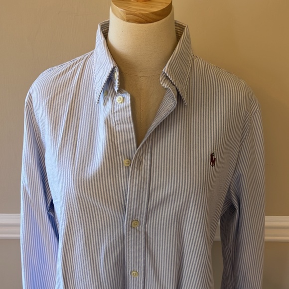 Ralph Lauren slim fit button down shirt - Picture 2 of 6